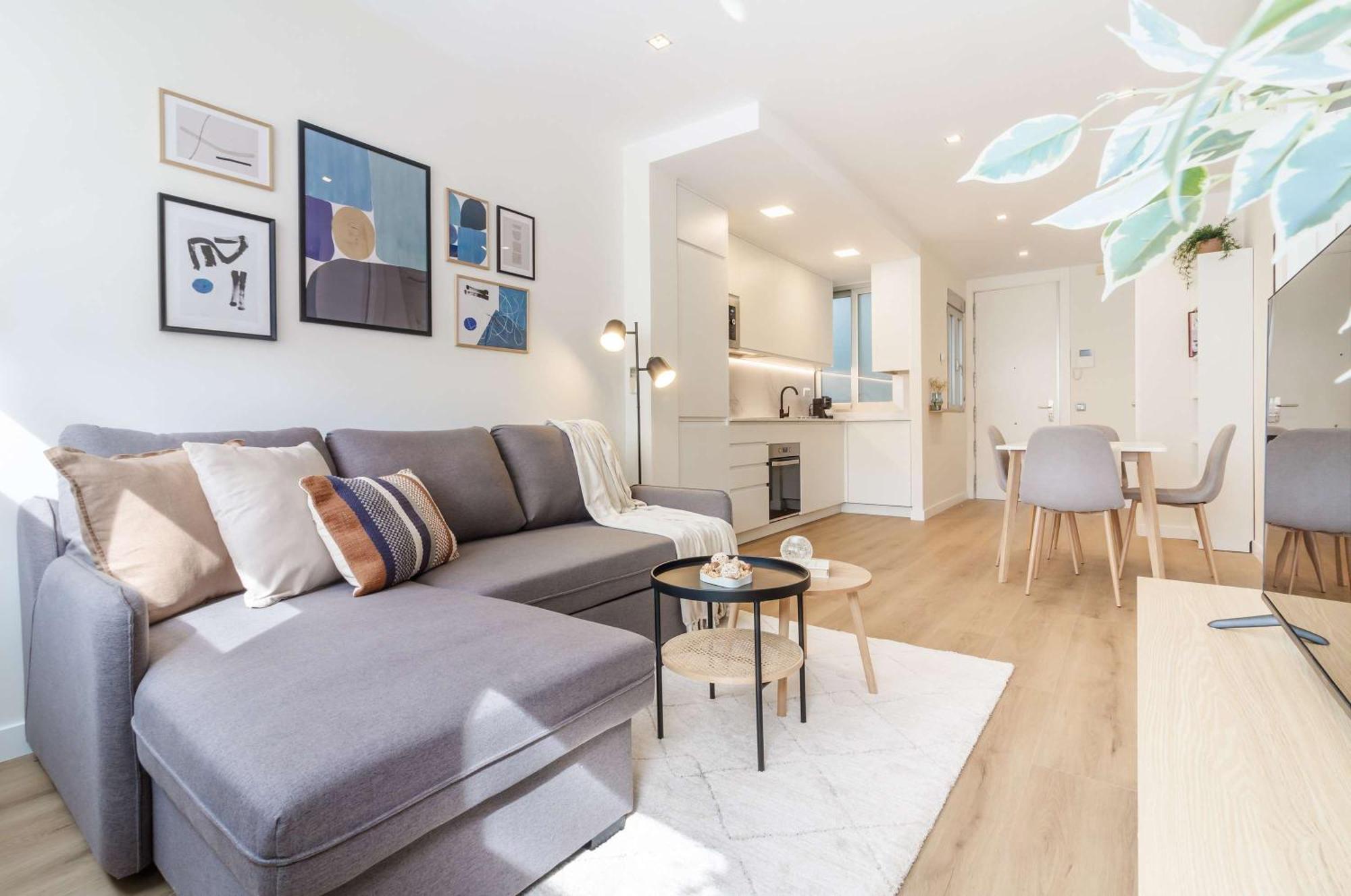Remarkable 1br With Lovely Decor In Chueca * Madri